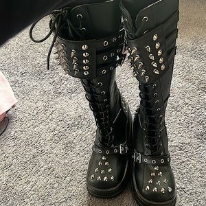 Black/silver gothic platform boots